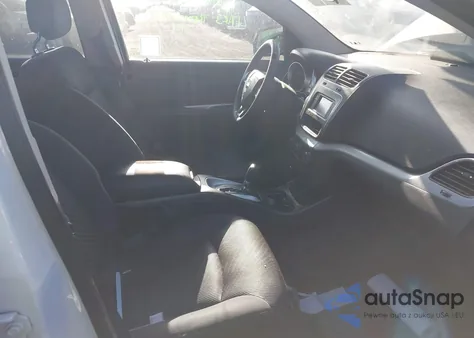 2014 Dodge Journey Sxt z USA, uszkodzony, nr VIN 3C4PDCBG2ET152466